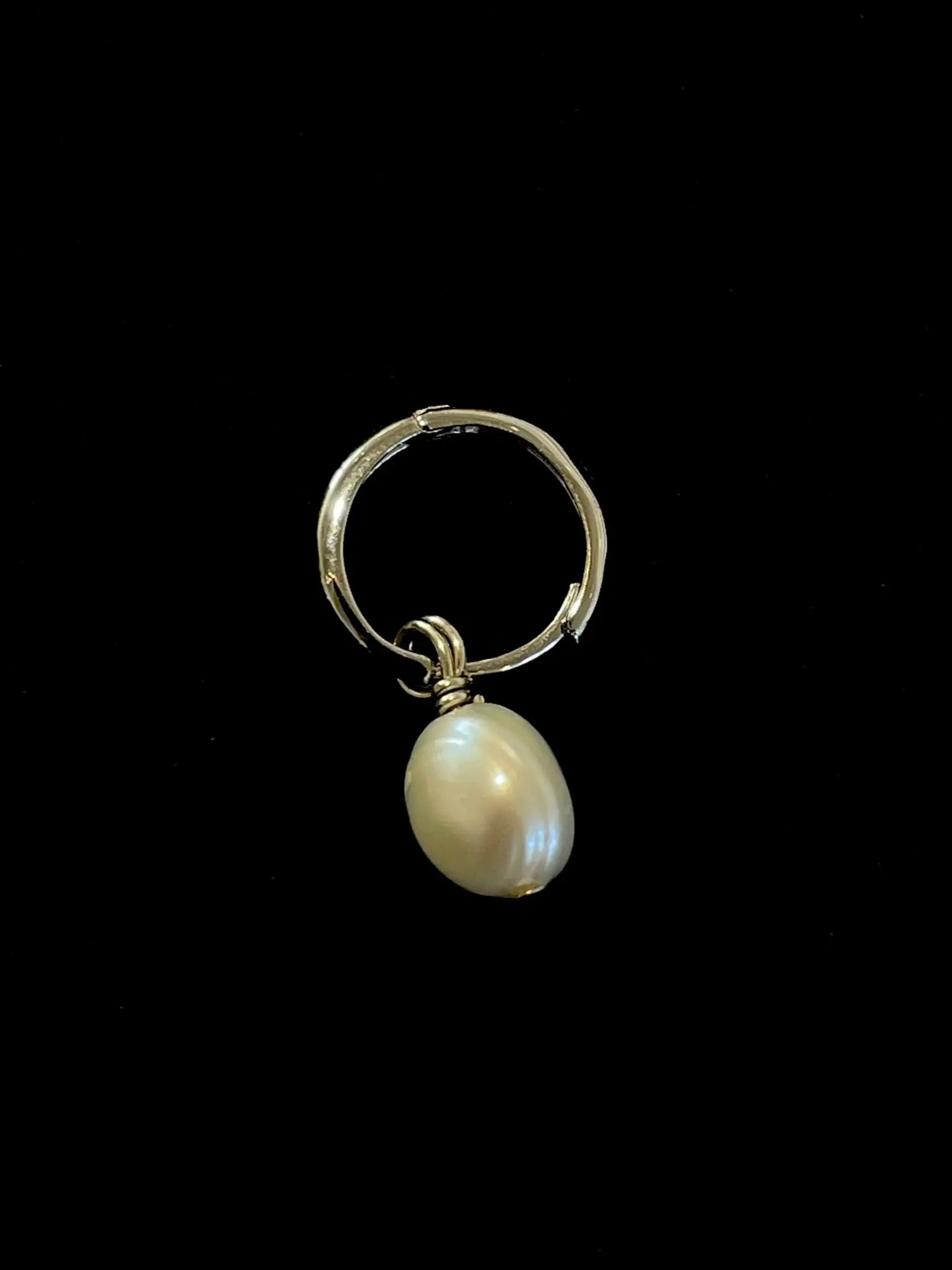 Baba Earring, Baby SANTANGELO