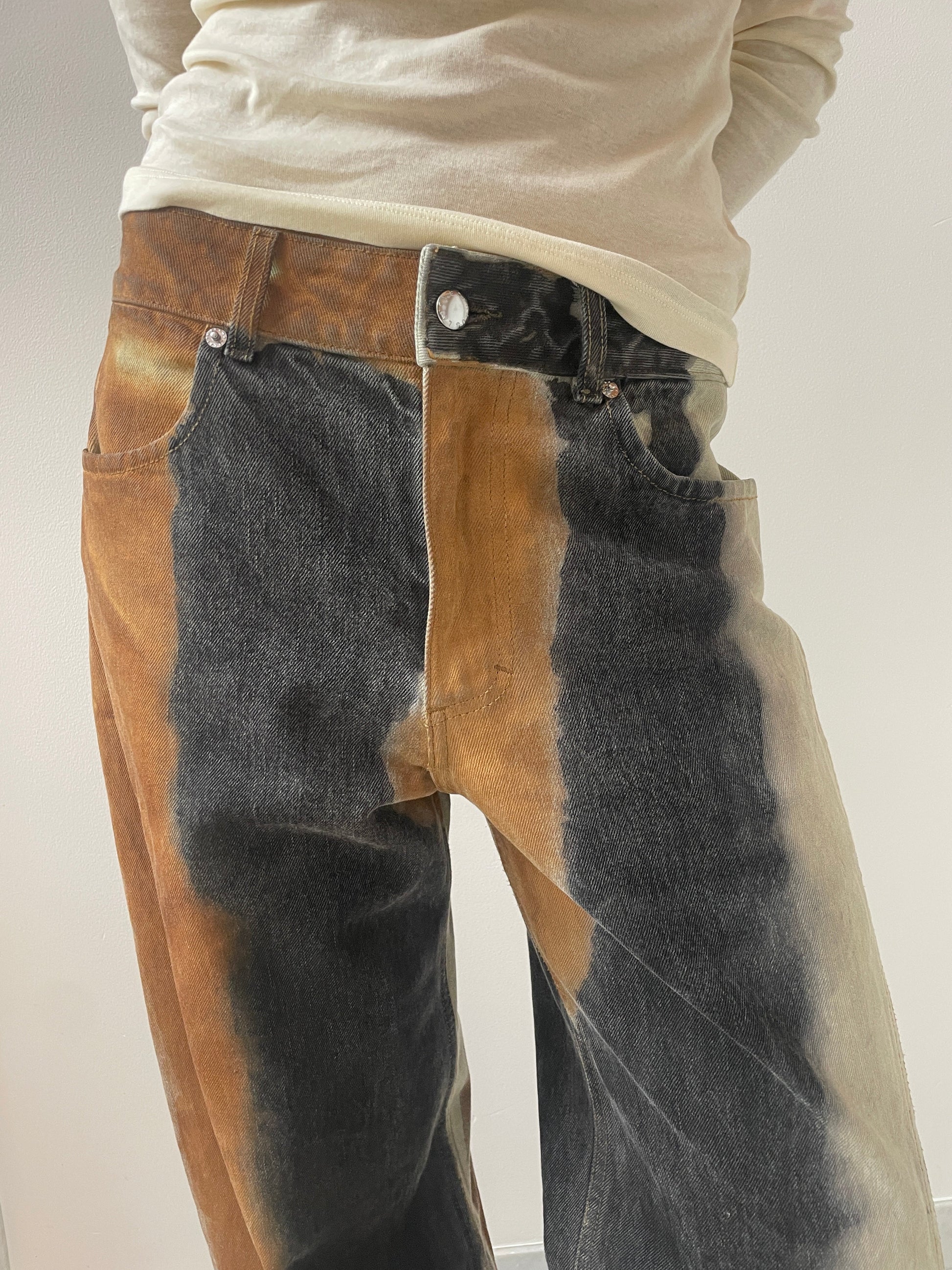 Bend Jean, Pigment ECKHAUS LATTA