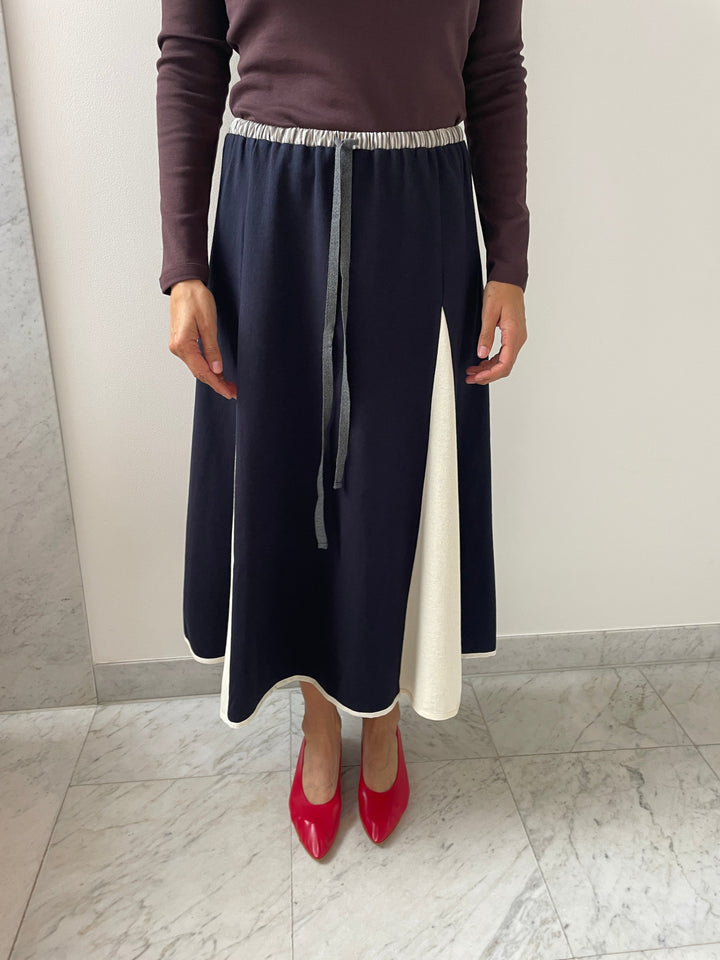 Axis Skirt, Index SC103