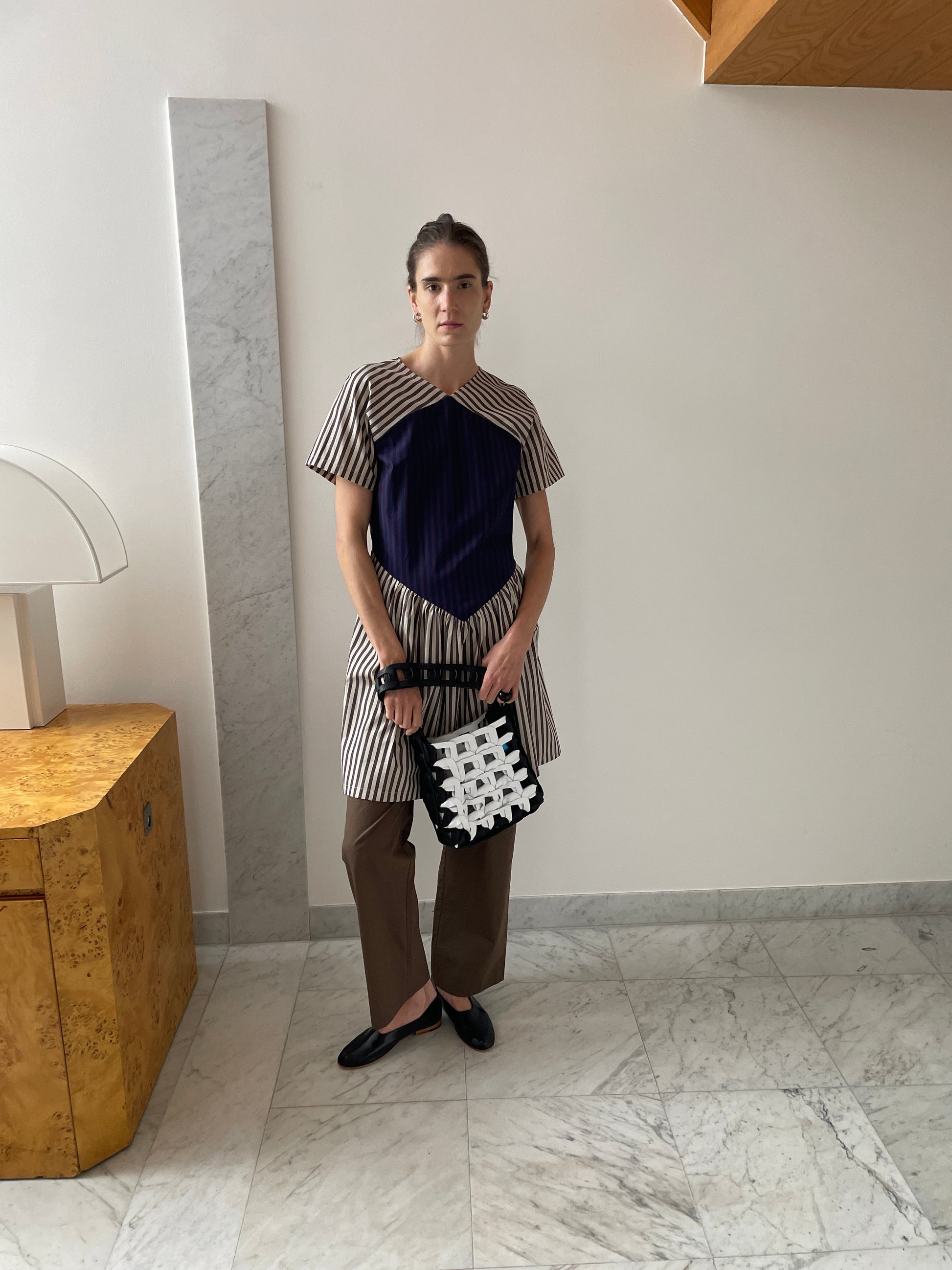 Links Tote, Post SC103
