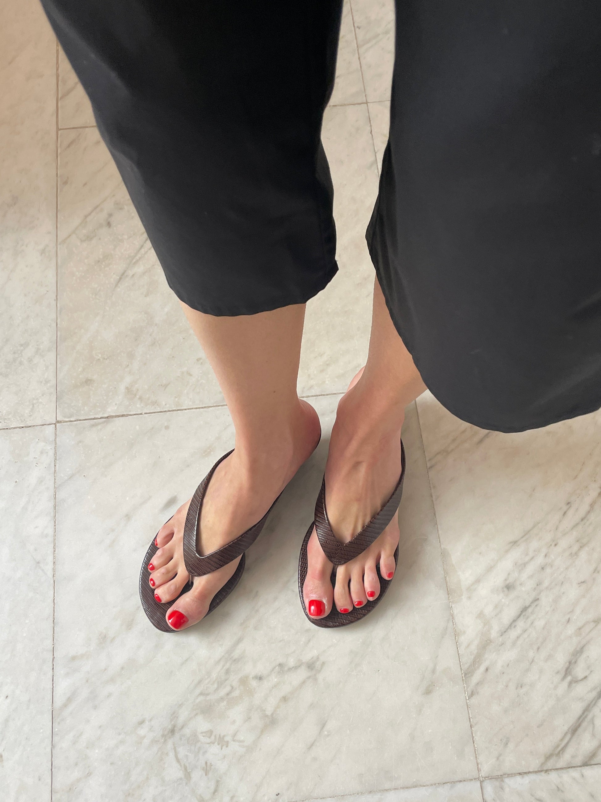 Micro Wedge Thong Sandal, Snake LE MONDE BÉRYL