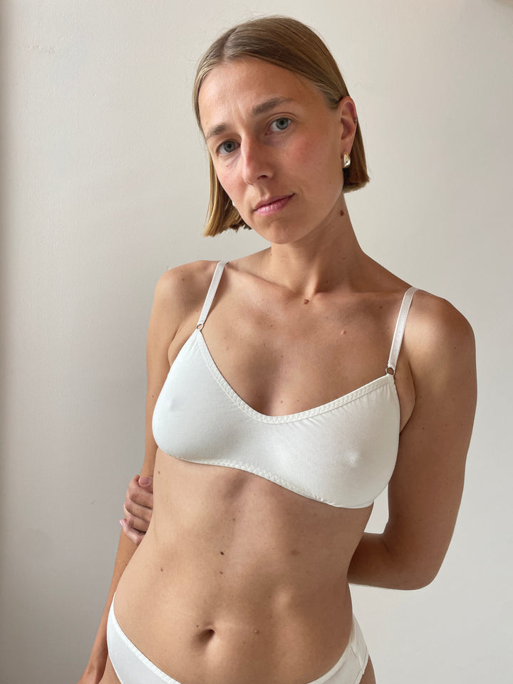Recline Bra, Natural KYE INTIMATES