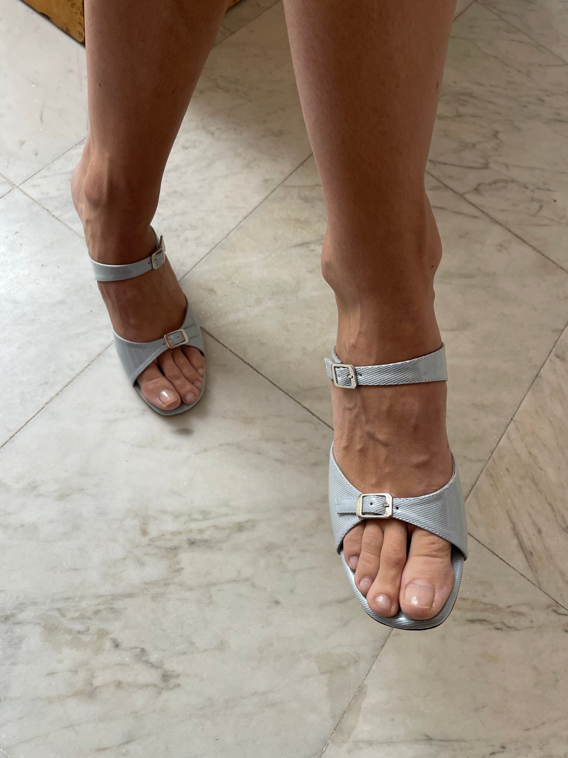 Una Sandal, Ouran MARYAM NASSIR ZADEH