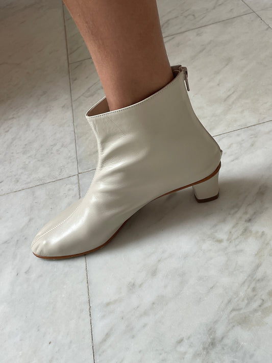 High Leone, Porcelain MARTINIANO