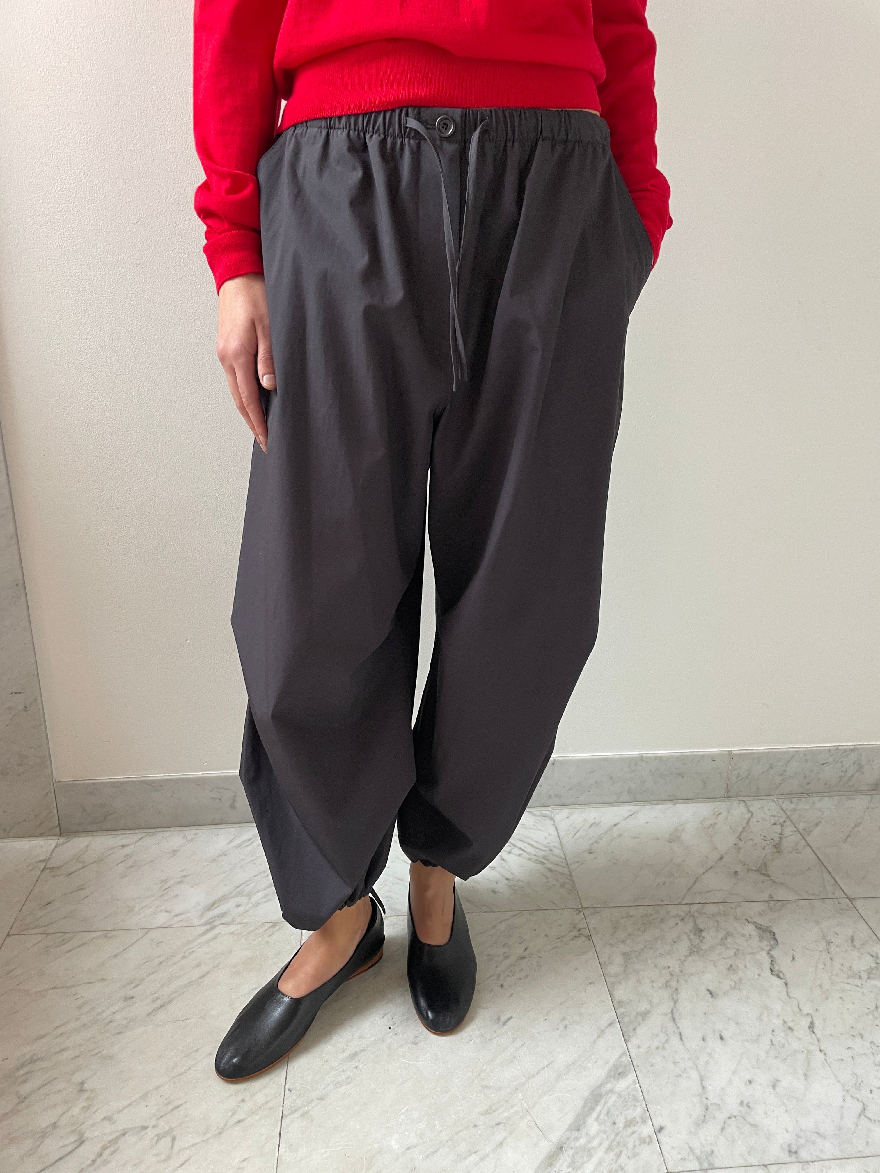 Drawstring Capri Pants, Charcoal – Carmen Amsterdam