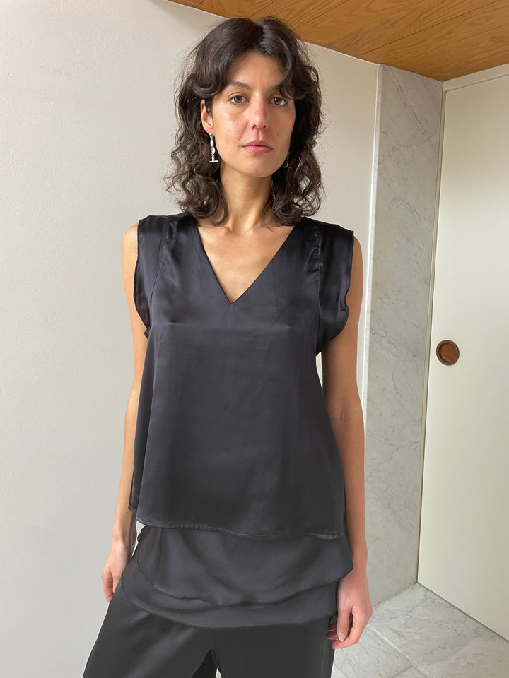 Kin Top, Black BASERANGE