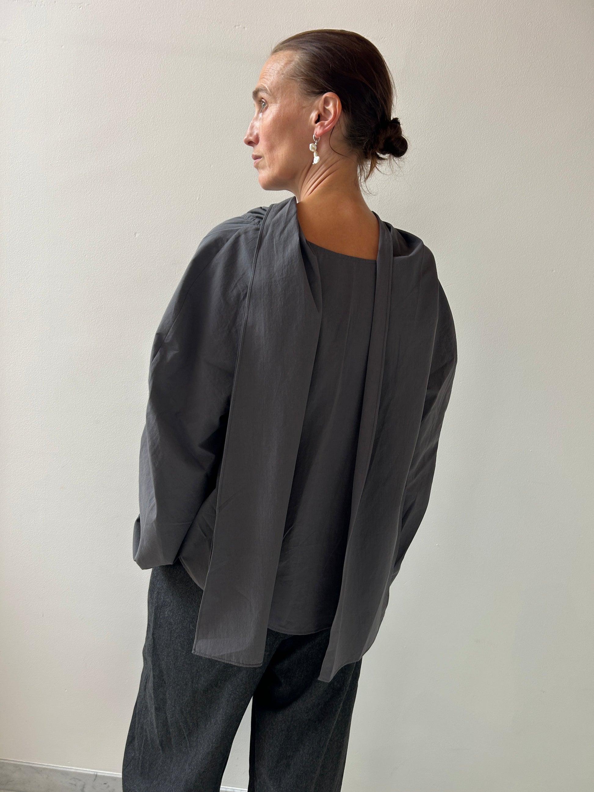 Cotton Scarf Top, Charcoal Amomento