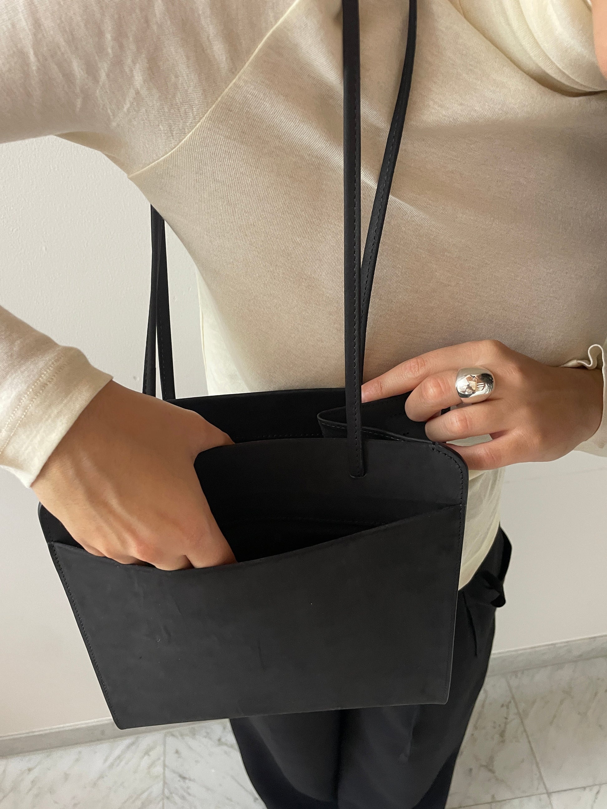 Lisse, Noir Nubuck FANE