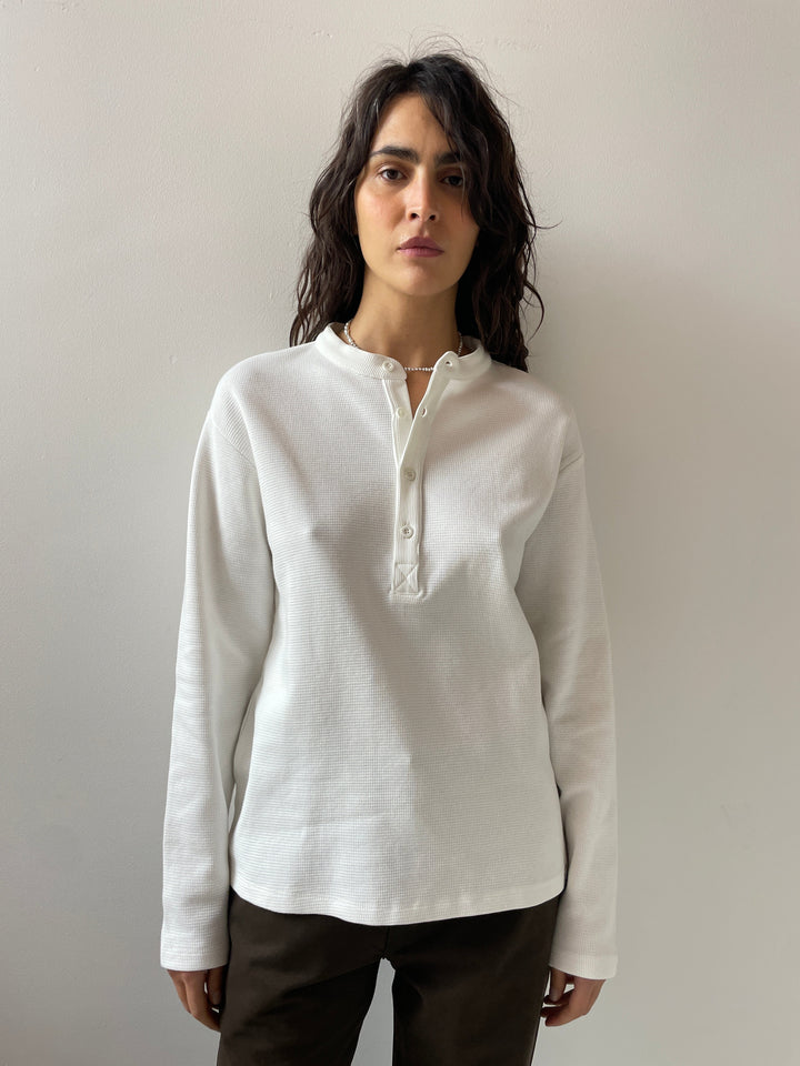 Henley, Off White Bonne Suits