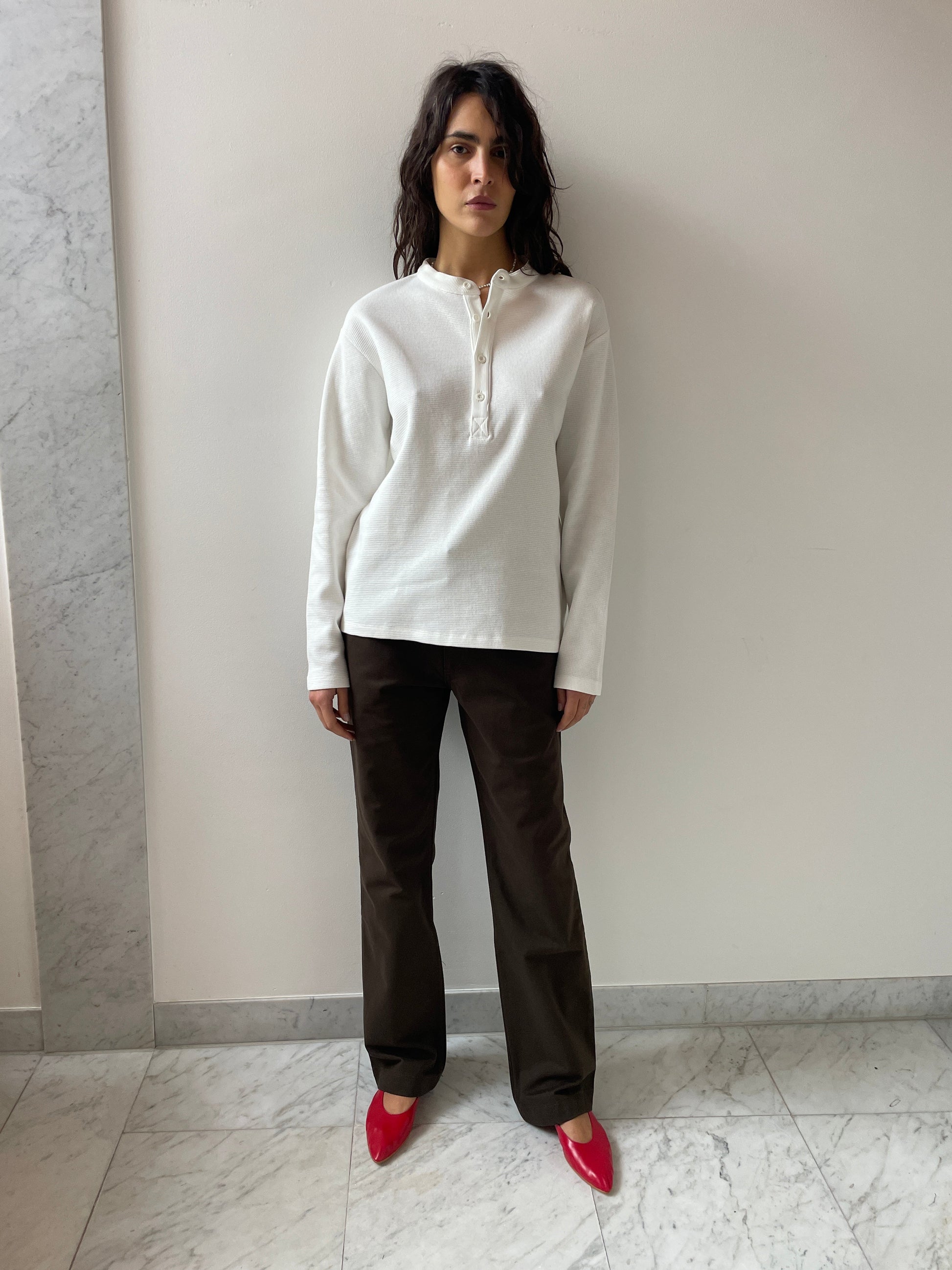 Henley, Off White Bonne Suits