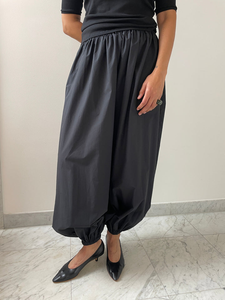 Simmon Pants, Black BASERANGE