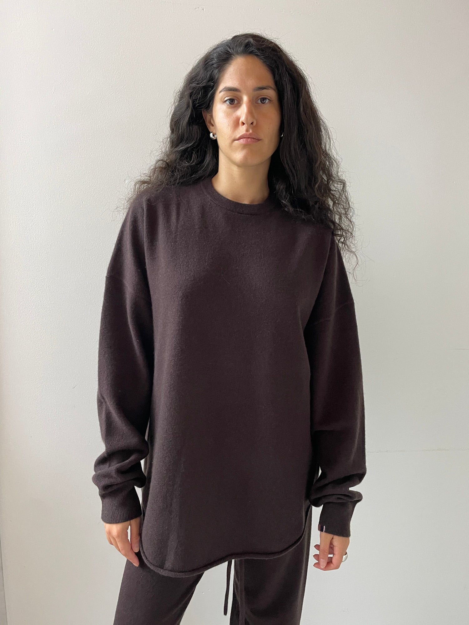 Crew Hop, Dark Brown EXTREME CASHMERE
