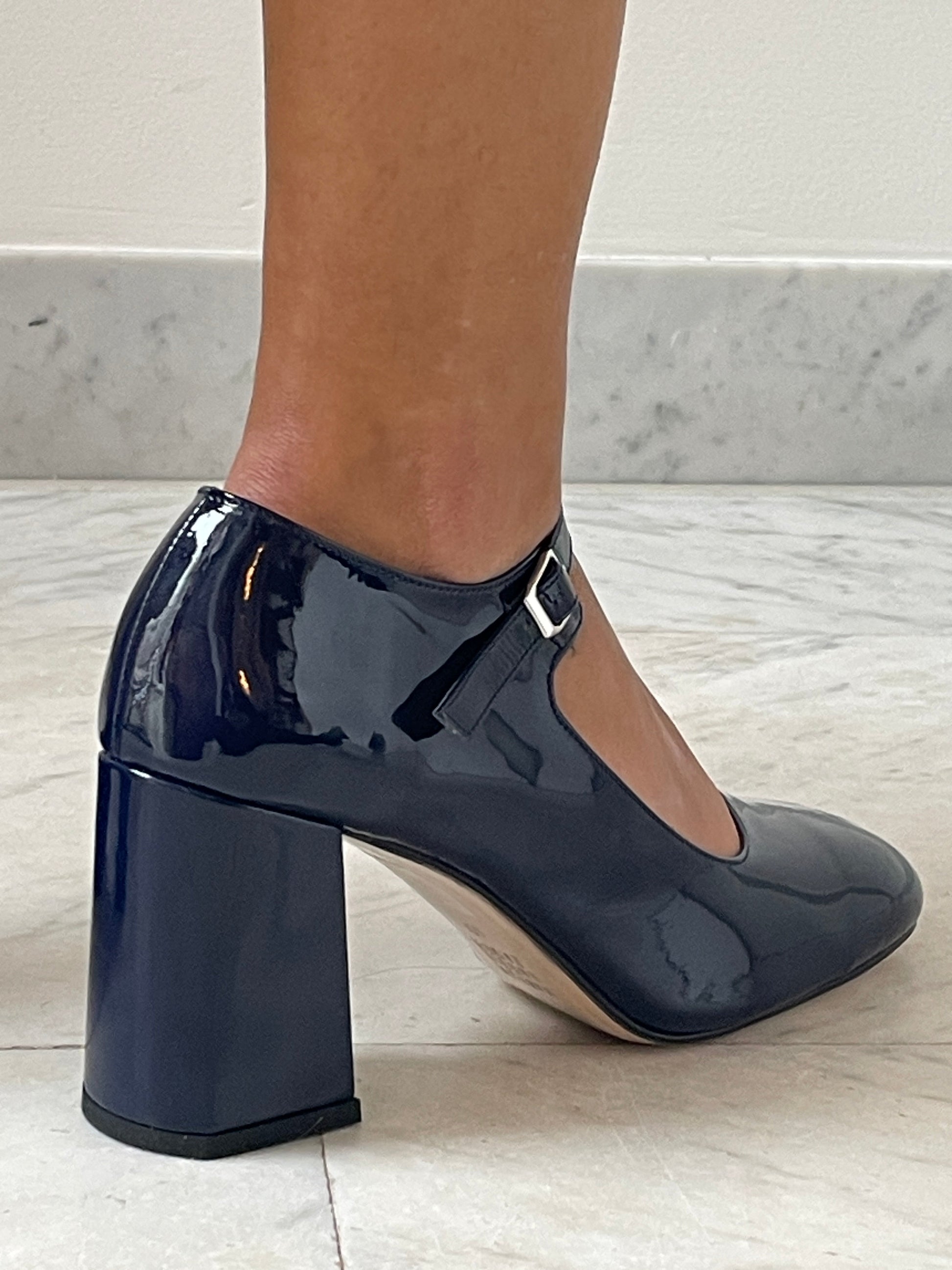 Eliza Pump, Parliament Patent MARYAM NASSIR ZADEH