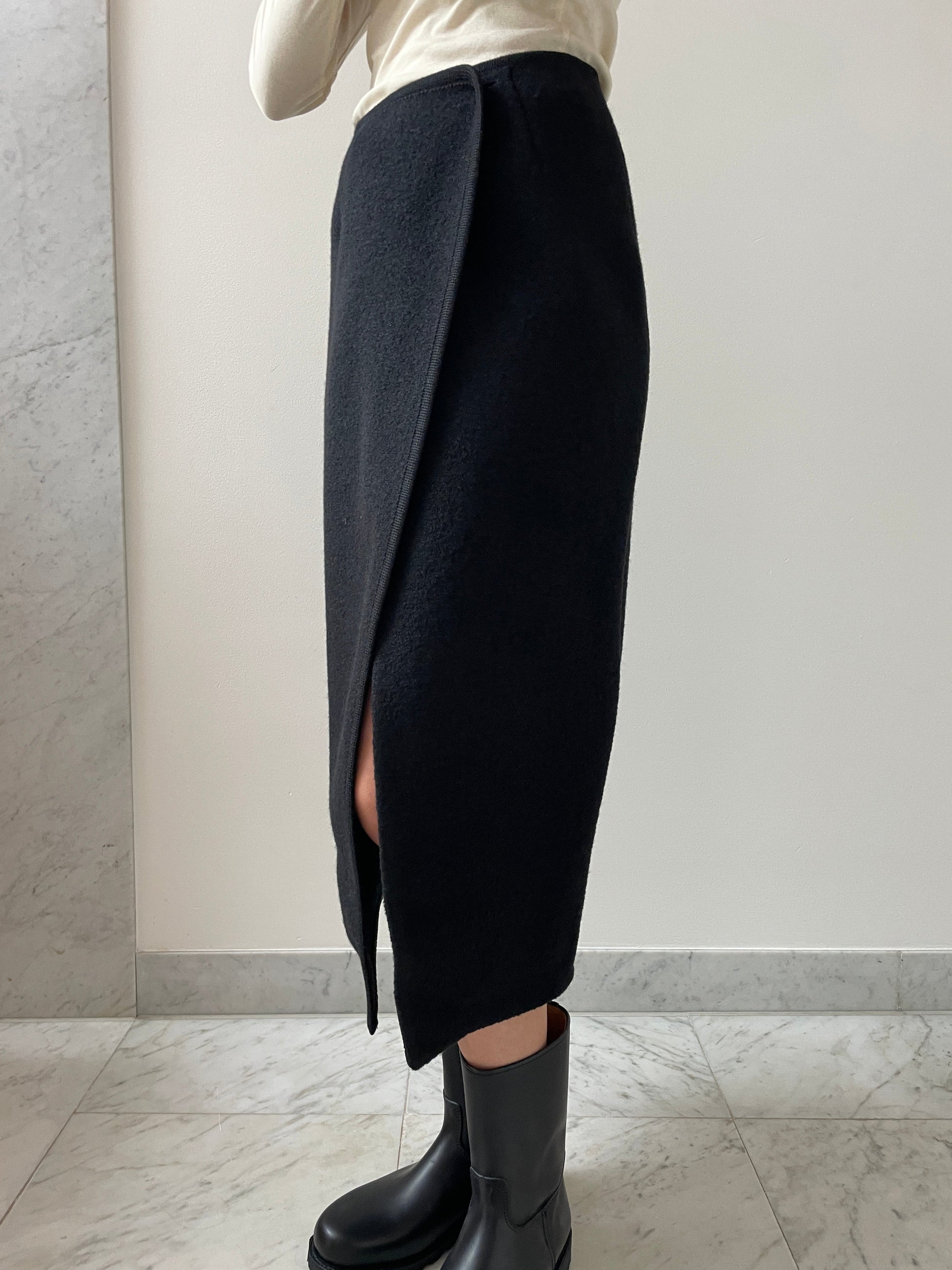 Walker Wrap Skirt, Black RIER