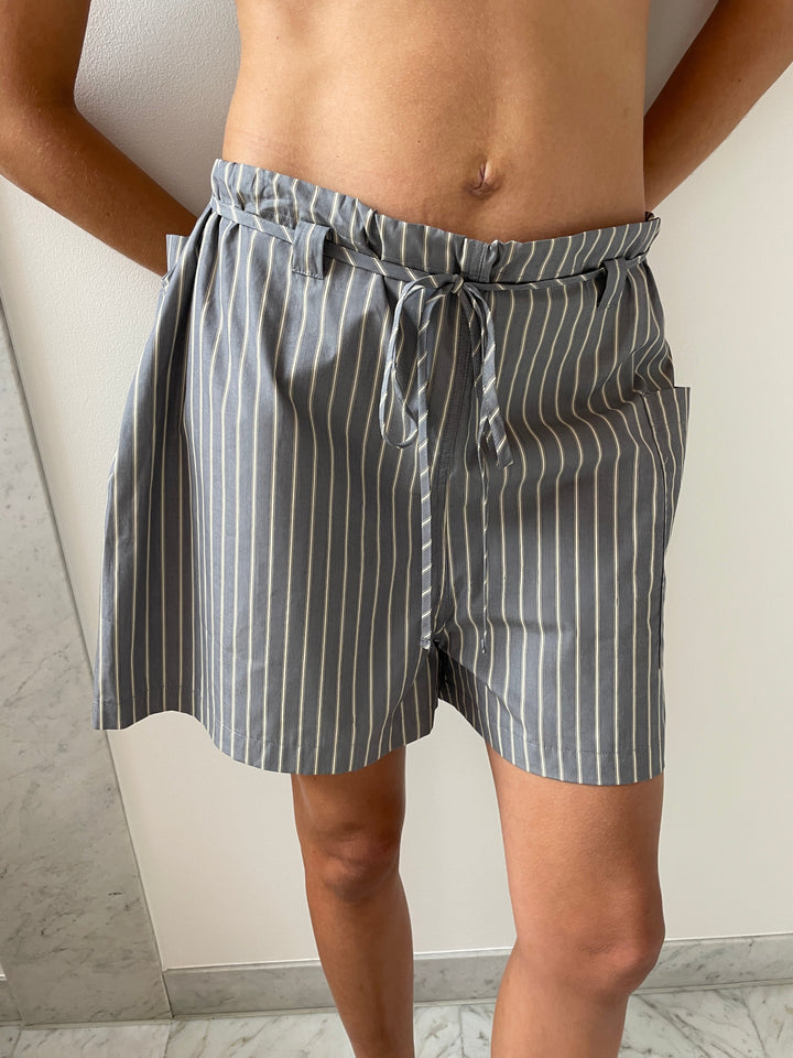 The Lou Short, Navy Stripe GIL RODRIGUEZ