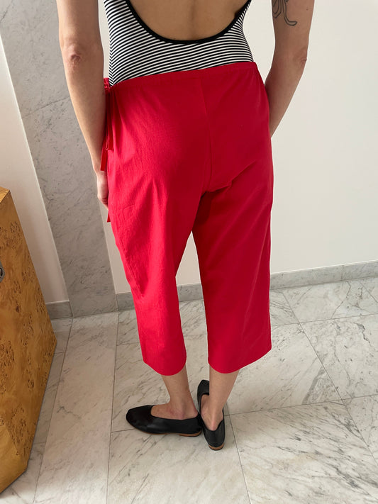 Tie Capri, Red Brooke Callahan