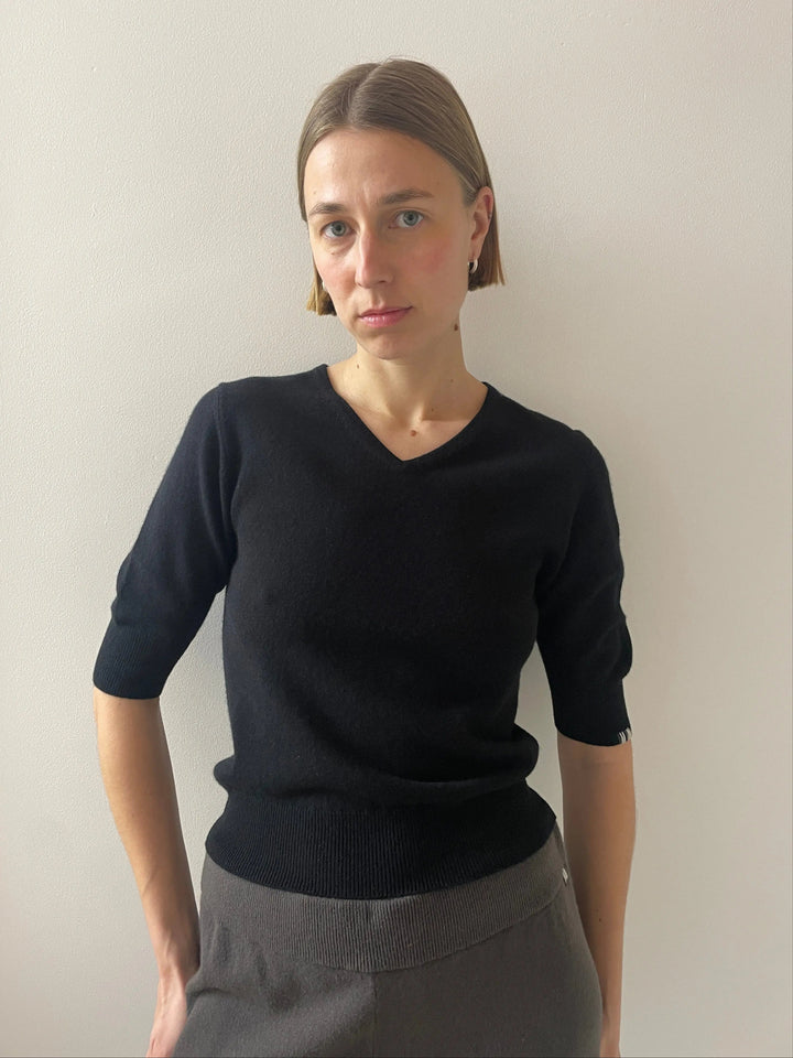 Mel, Raven EXTREME CASHMERE