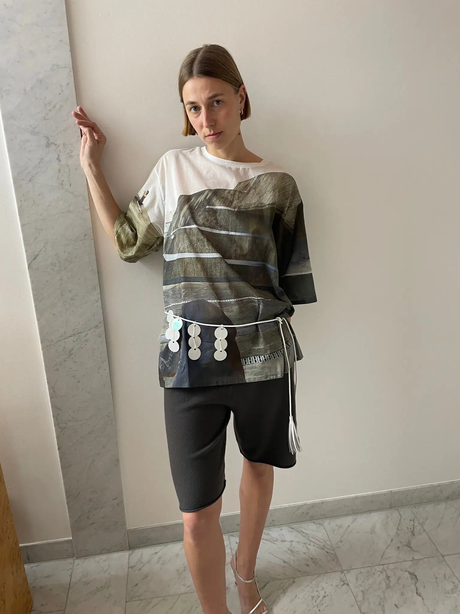 Hook Vest, Tent