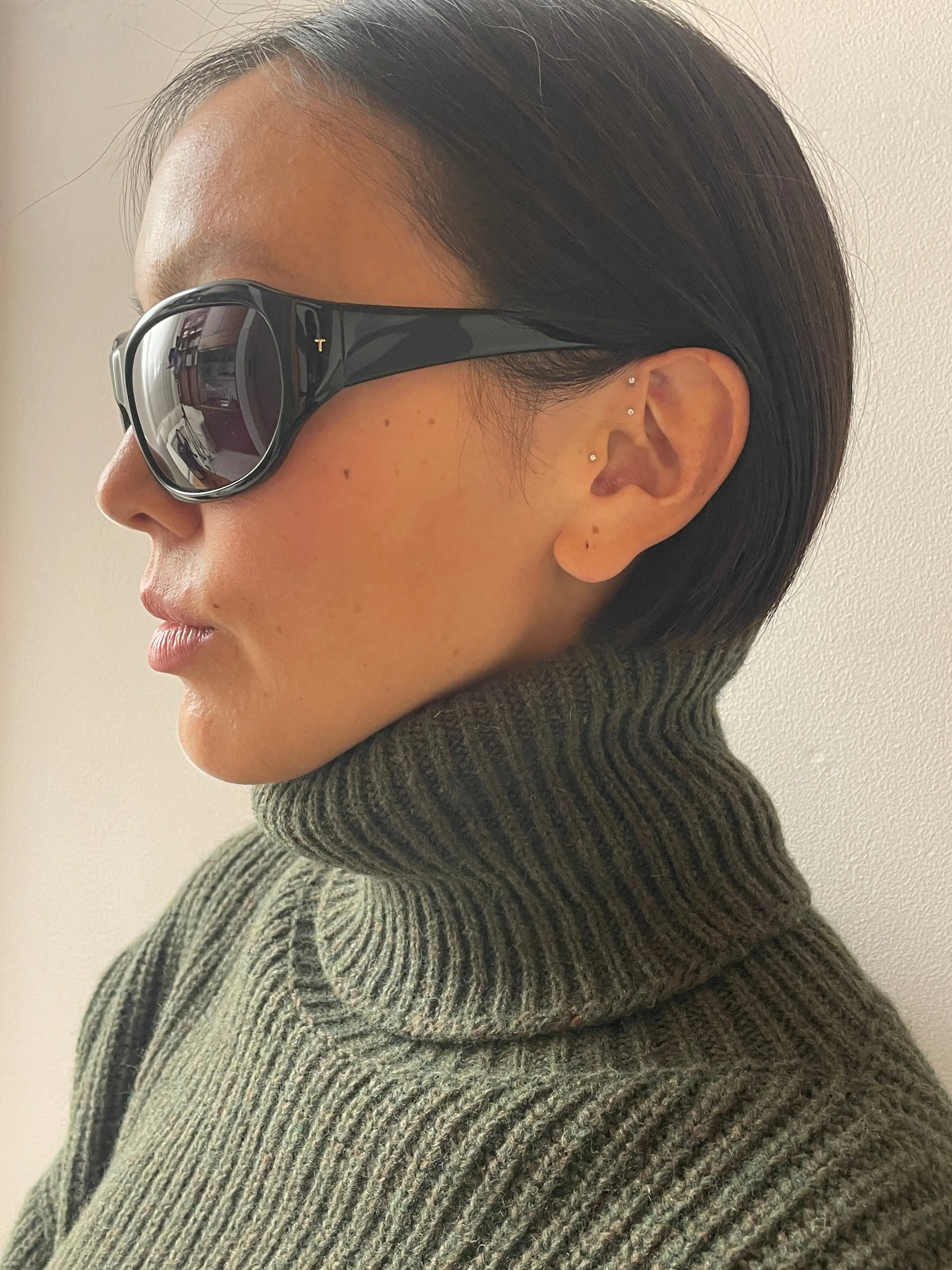 Atlas, Black & Black THISTLES