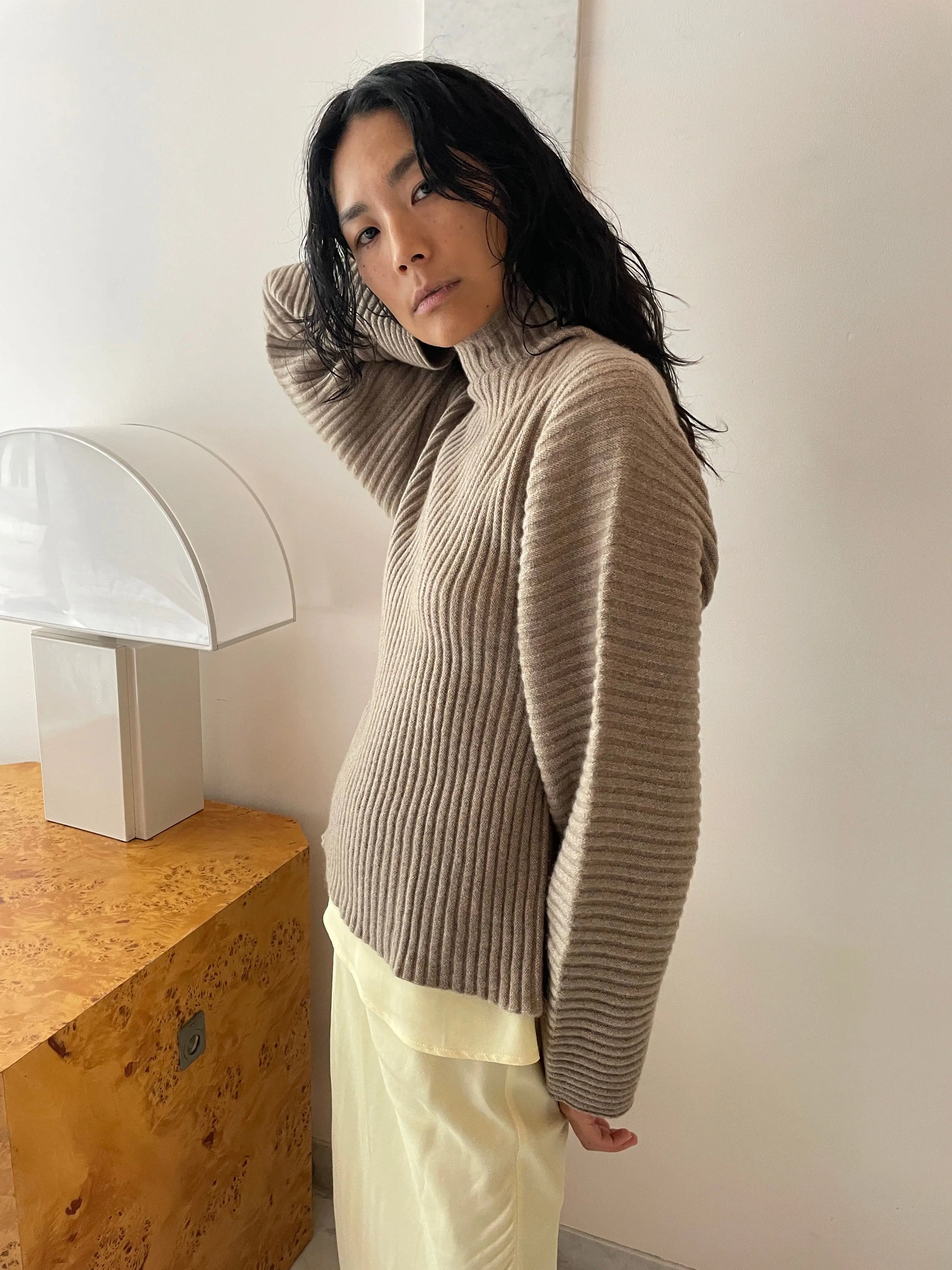 Kai Turtleneck, Brown BASERANGE
