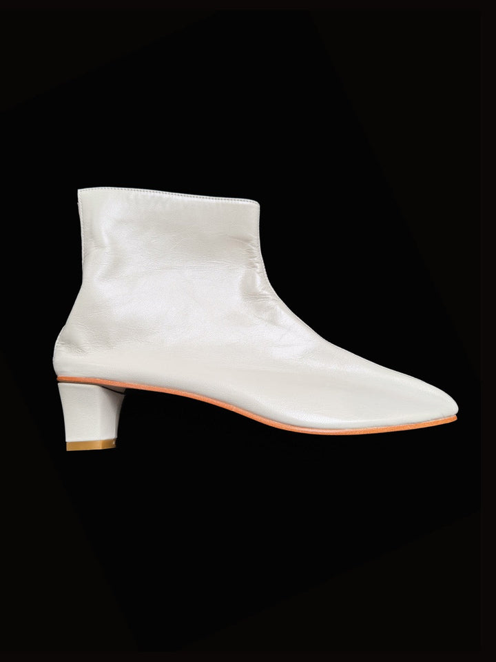 High Leone, Porcelain MARTINIANO