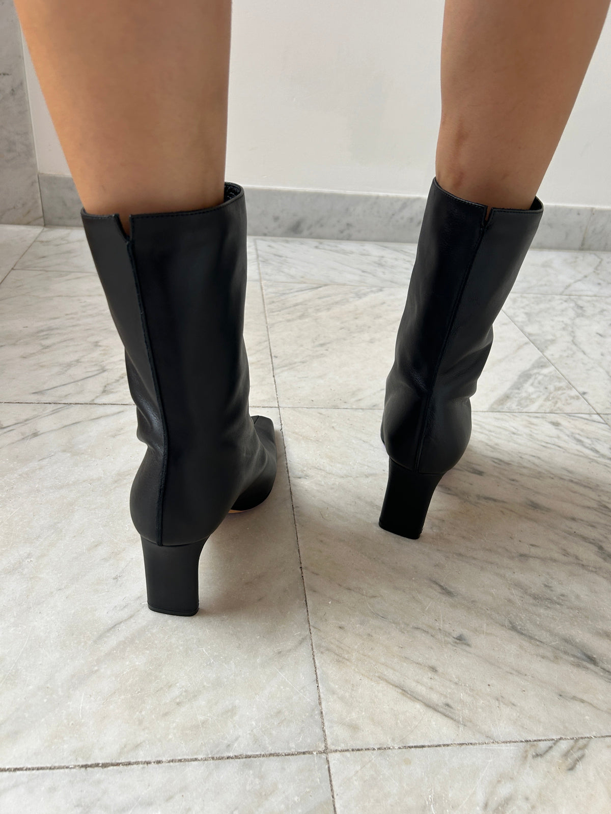 Olympe Mid Cut, Black KATT FORE