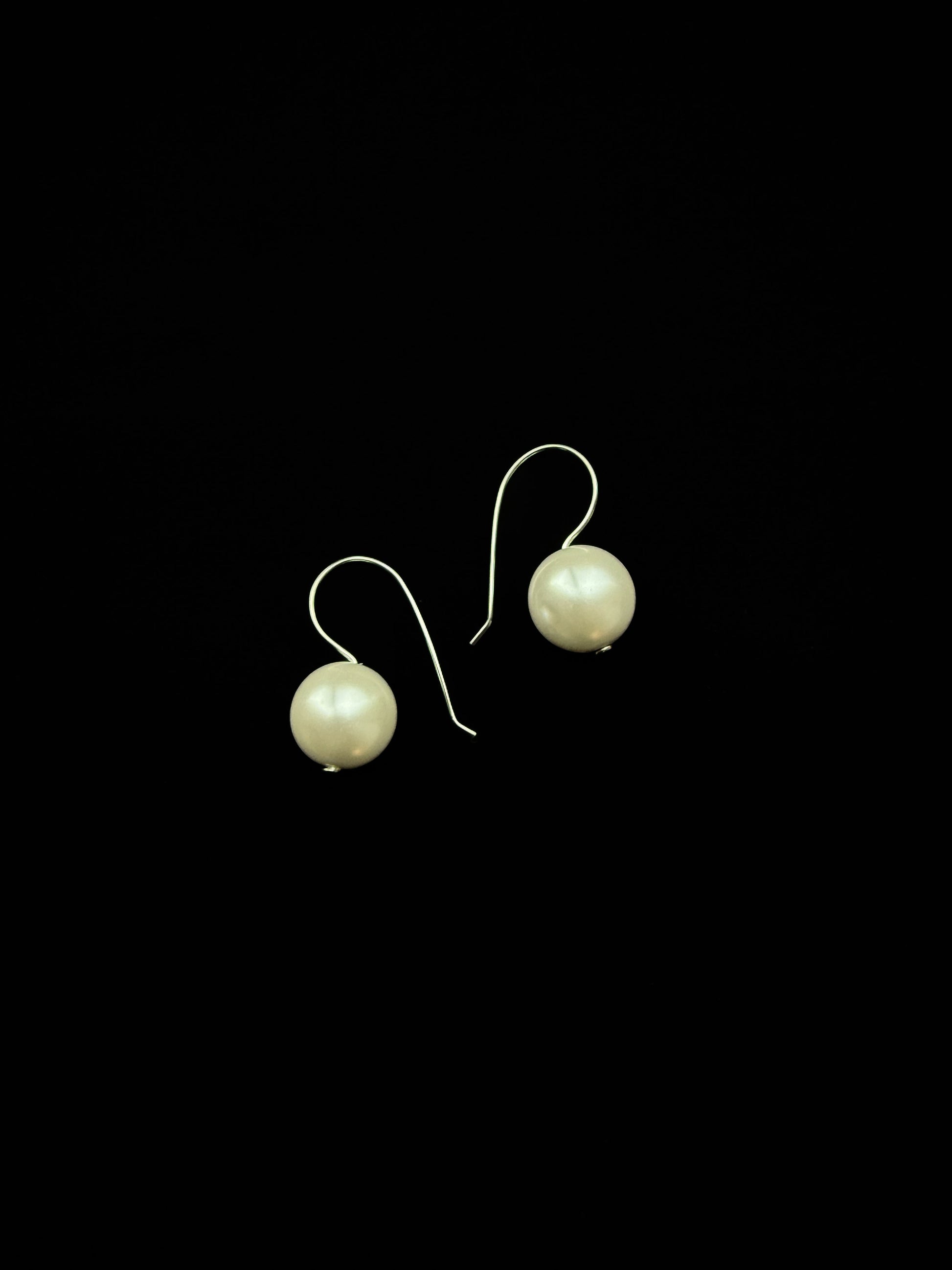 Pearl Iris Earrings, Pearl SOPHIE BUHAI